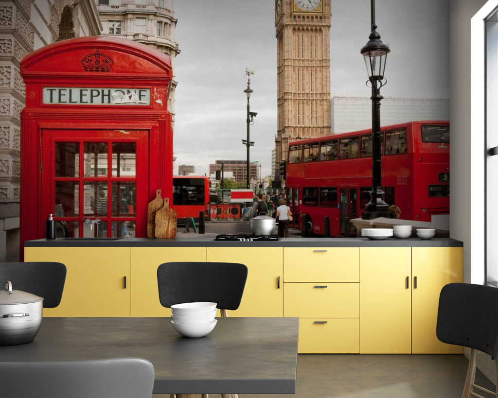 u55730pik83m 1024x819 - Cabină telefonică roșie într-un oraș - tegory