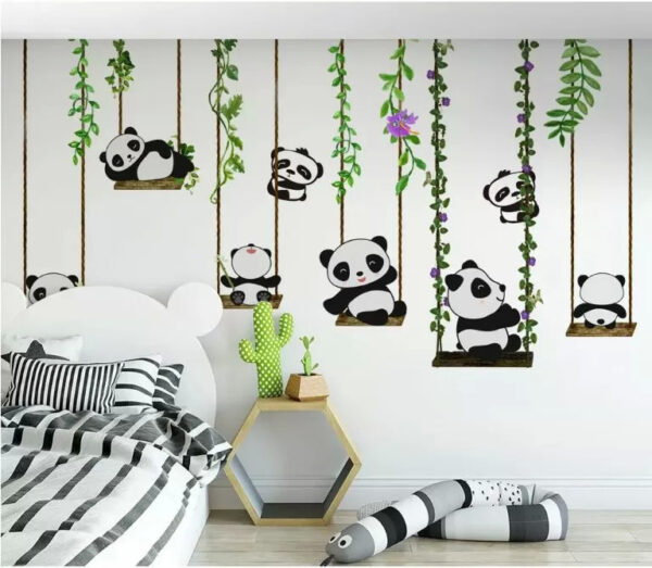 Grup de panda pe leagăne u32772pir1m 600x523 - Grup de panda pe leagăne