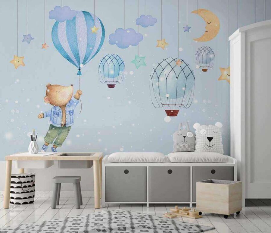 Urs de desene animate care ține un balon