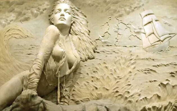 Sculptura unei femei Sculptura unei femei