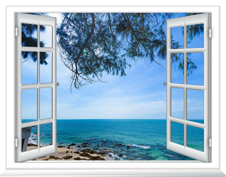 Fereastră cu vedere la ocean