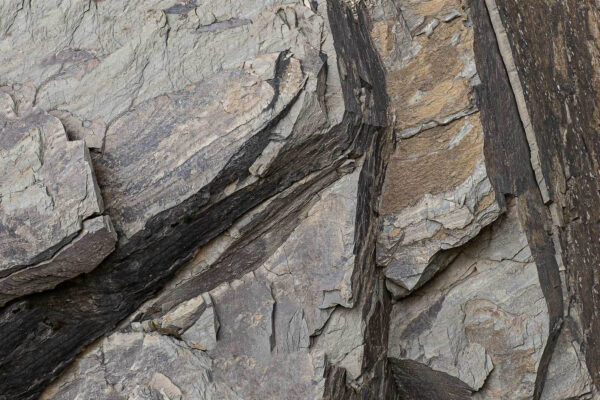 Modele naturale în formațiuni stâncoase stratificate Modele naturale în formațiuni stâncoase stratificate