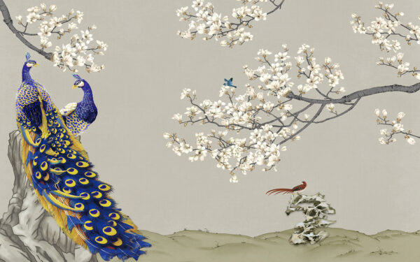 Peacock și păsări pe un copac Peacock și păsări pe un copac
