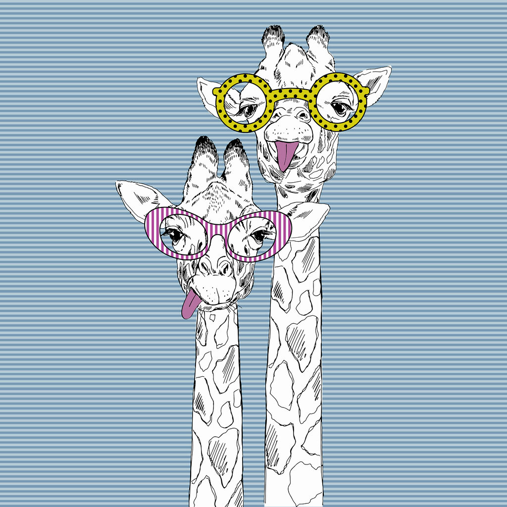 O girafă purtând ochelari O girafă purtând ochelari