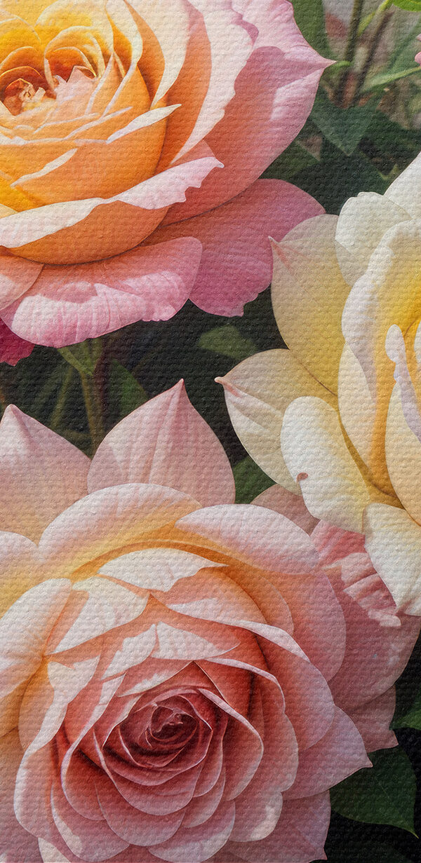 Buchet de flori pe o masă Buchet de flori pe o masă
