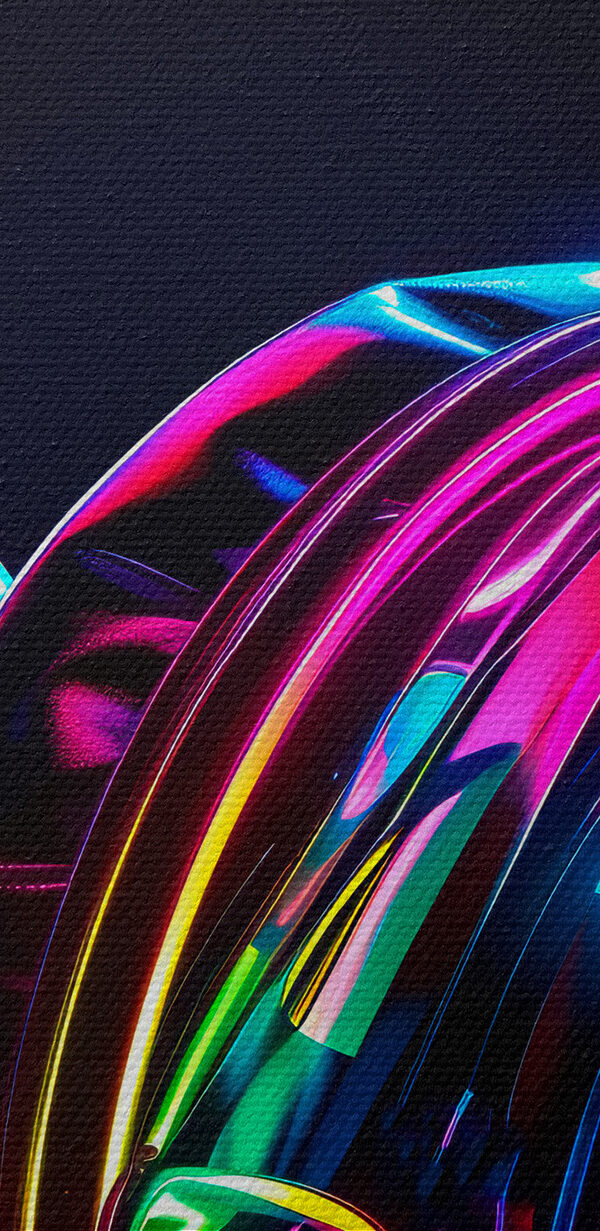 Căști colorate pe un fundal negru Căști colorate pe un fundal negru