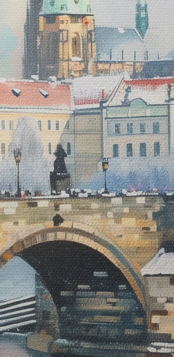 Pod peste apă cu clădiri și zăpadă Pod peste apă cu clădiri și zăpadă