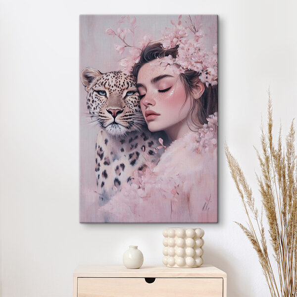 Femeie cu un ghepard Femeie cu un ghepard