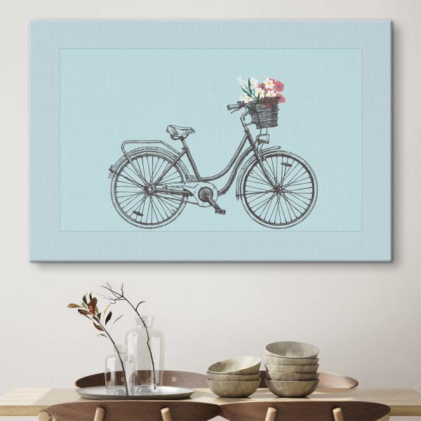 Bicicletă cu flori într-un coș Bicicletă cu flori într-un coș