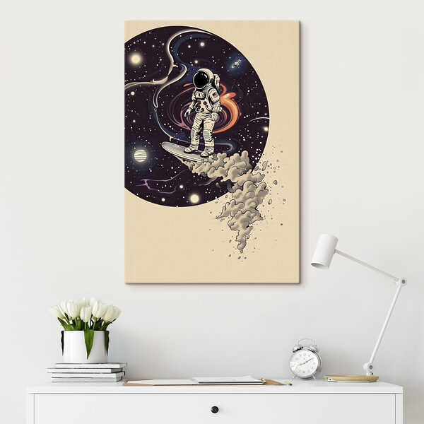 Un astronaut pe o placă de surf în spațiu Un astronaut pe o placă de surf în spațiu