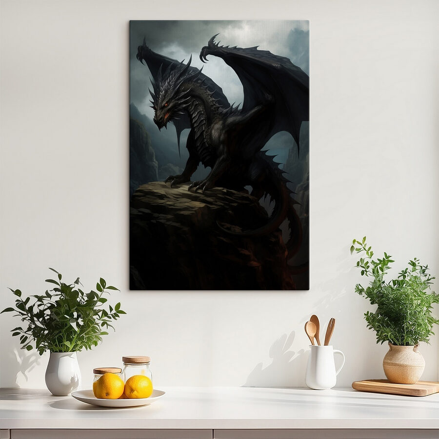 Dragon negru pe o stâncă
