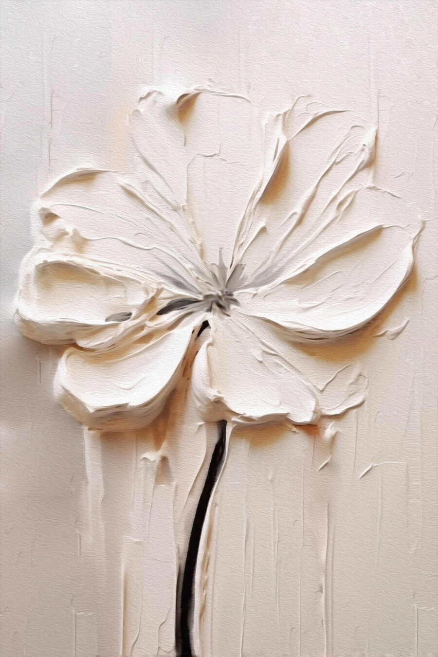 Floare albă sculptată pe o suprafață albă