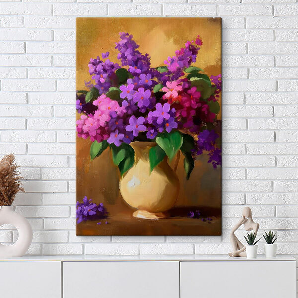Pictura de flori violet într-o vază Pictura de flori violet într-o vază