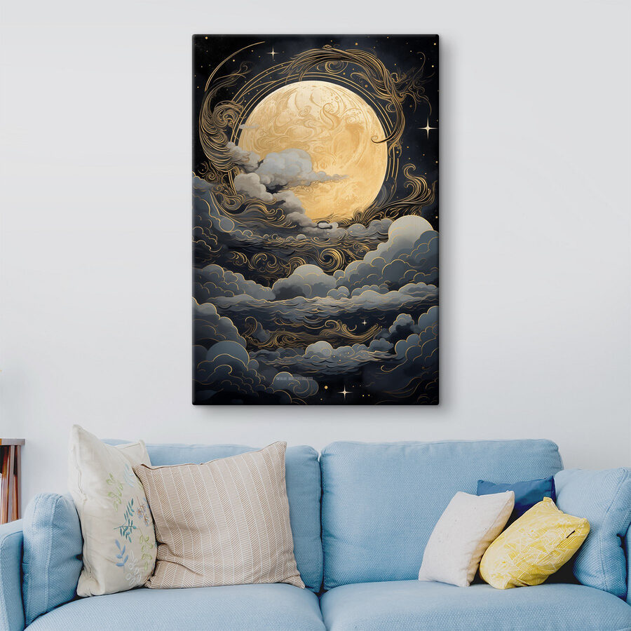 Luna în nori