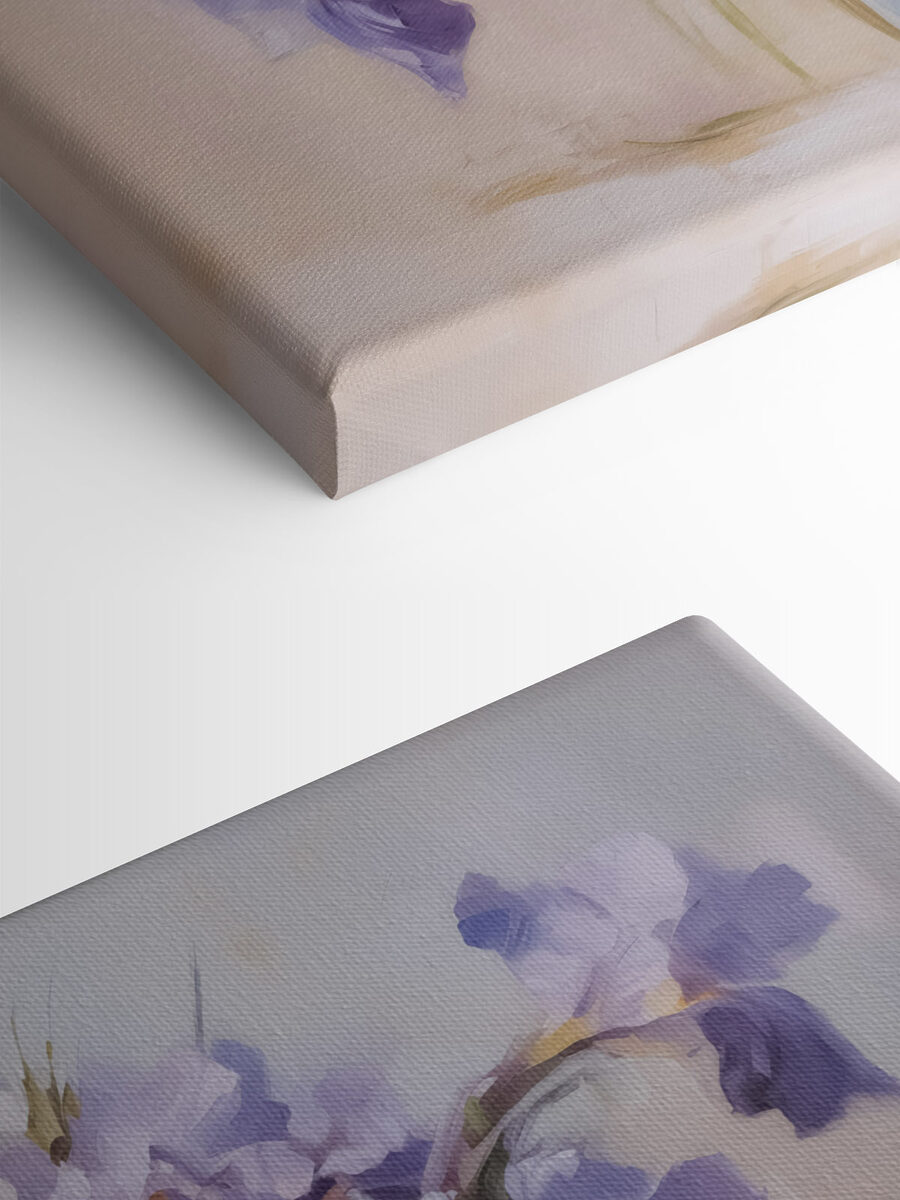 Pictura de flori violet într-o vază