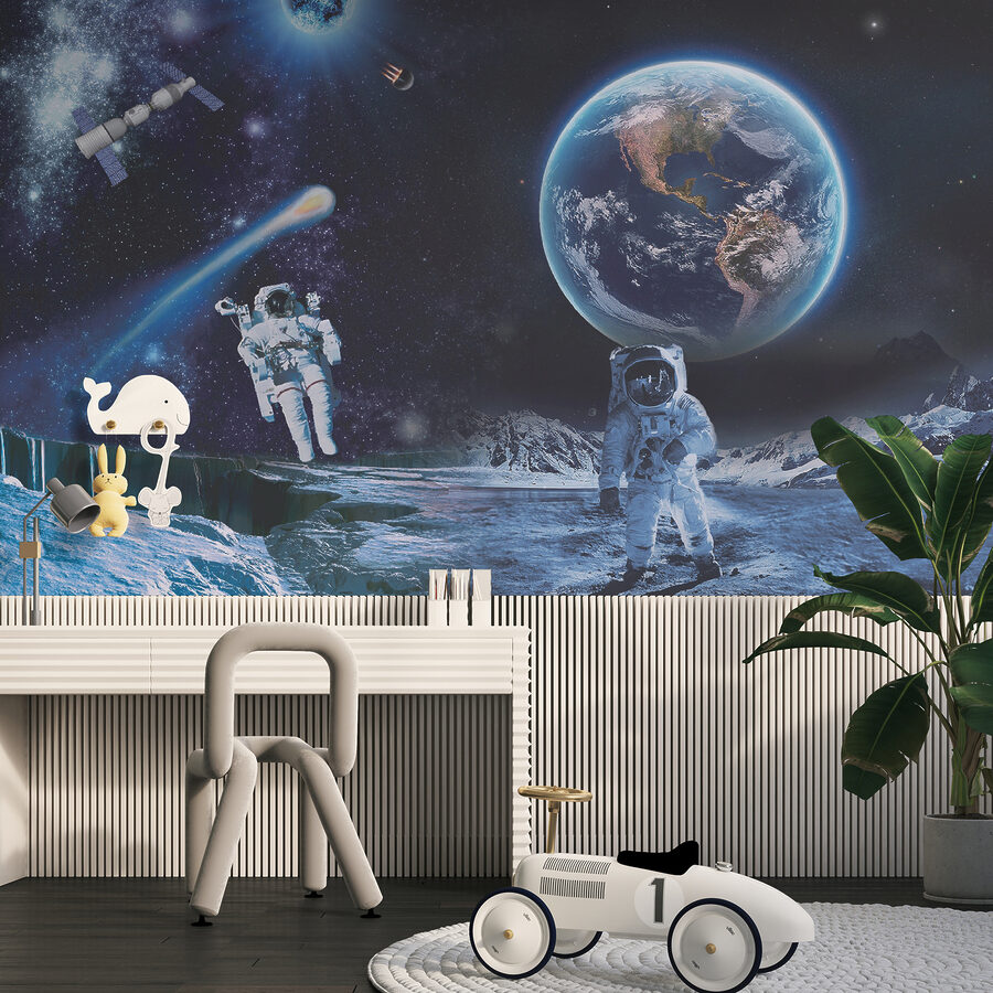 Astronauți pe o lună