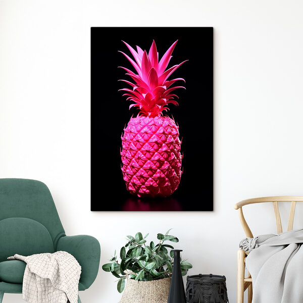 Un ananas roz cu un fundal negru Un ananas roz cu un fundal negru