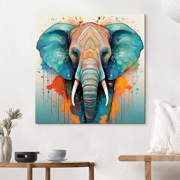 Un elefant cu stropi de vopsea colorată Un elefant cu stropi de vopsea colorată