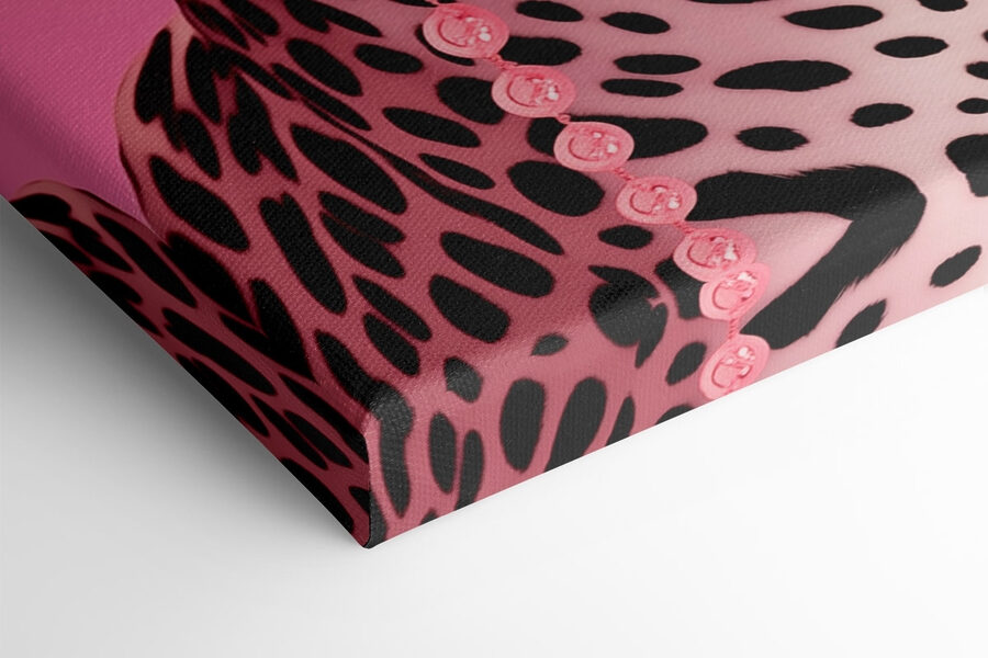 Leopard cu un colier Leopard cu un colier