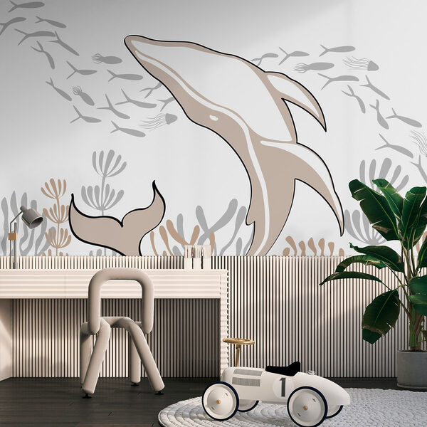 Delfin înotând în ocean Delfin înotând în ocean
