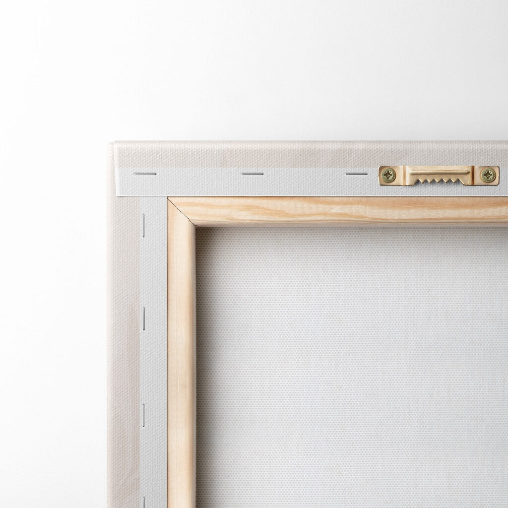 s44154pzvb 1024x1024 - Femeie stând într-un halat alb - tegory