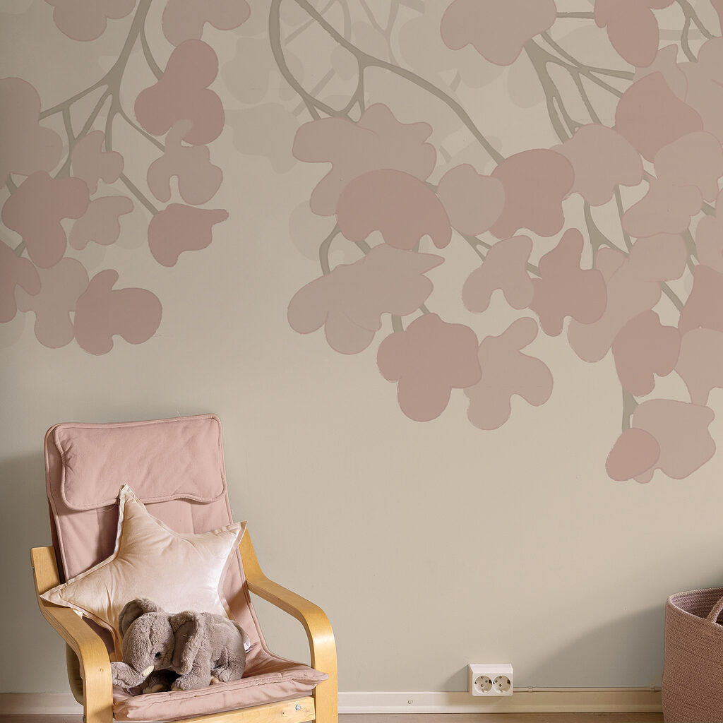 Flori roz pe un fundal alb