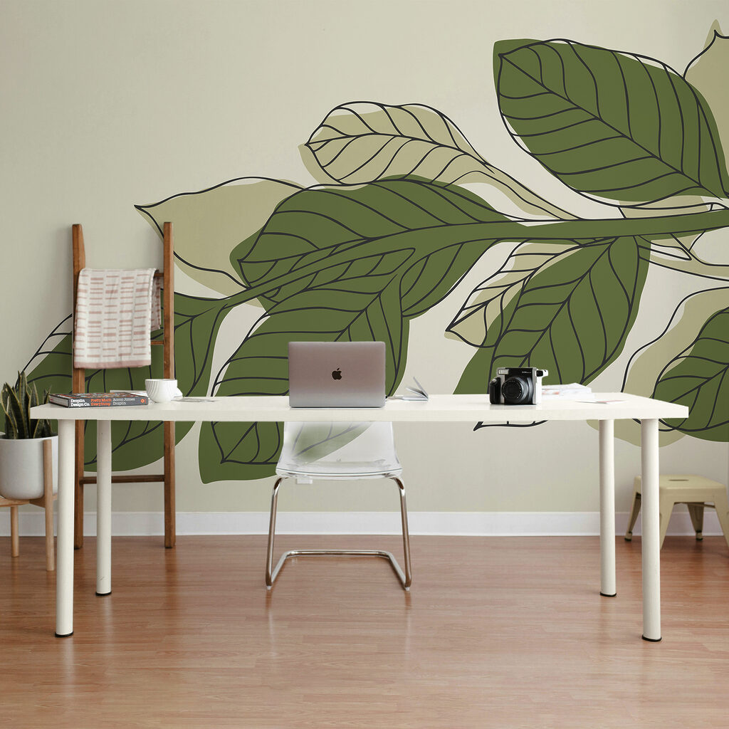 Plantă cu frunze verzi cu linii negre