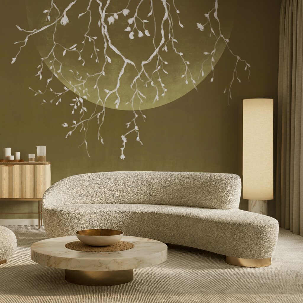 Ramuri de copac cu frunze și o lună Ramuri de copac cu frunze și o lună