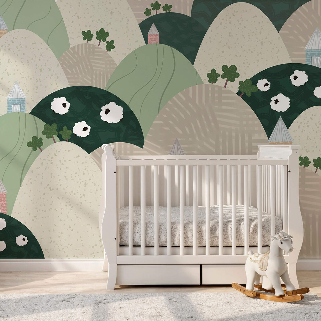 Peisaj cu dealuri și flori