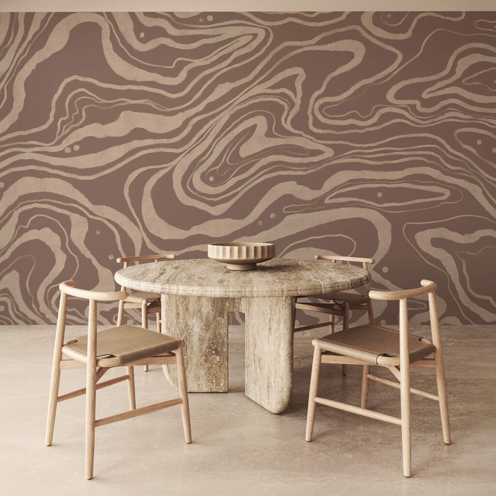 Model maro și alb Model maro și alb