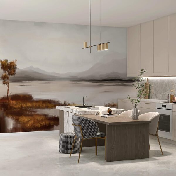 Peisaj cu un lac și munți în fundal