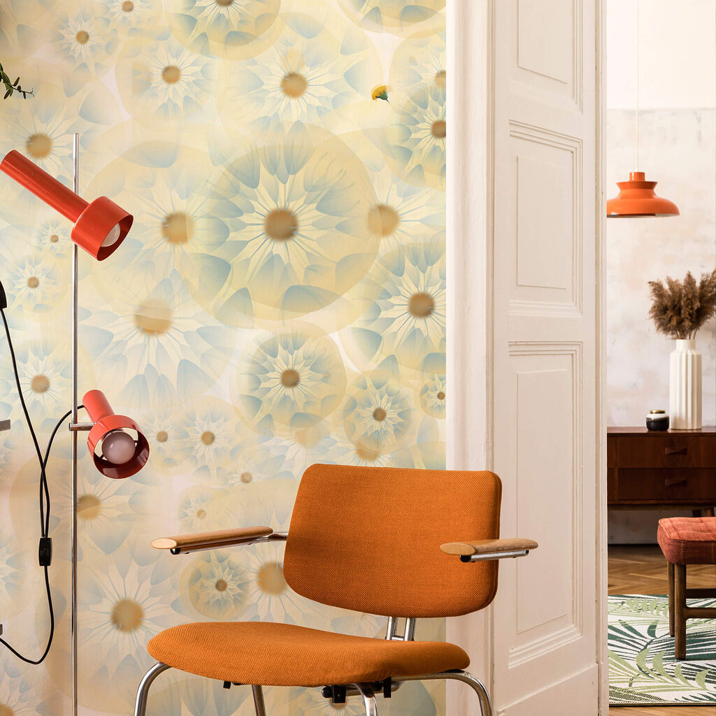 Grup de flori în culori galben și albastru