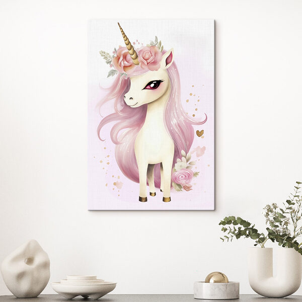 Tablouri Unicorn cu păr roz și flori
