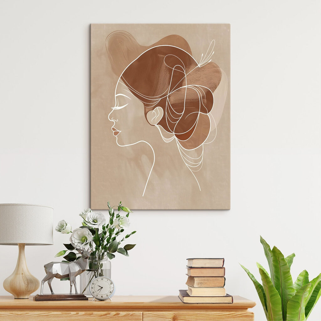 Woman's profile with a large hair piece