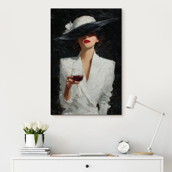 Tablouri O femeie care poartă o pălărie și ține în mână un pahar de vin (SKU: s49317) Tablouri Tablouri O femeie care poartă o pălărie și ține în mână un pahar de vin (SKU: s49317)
