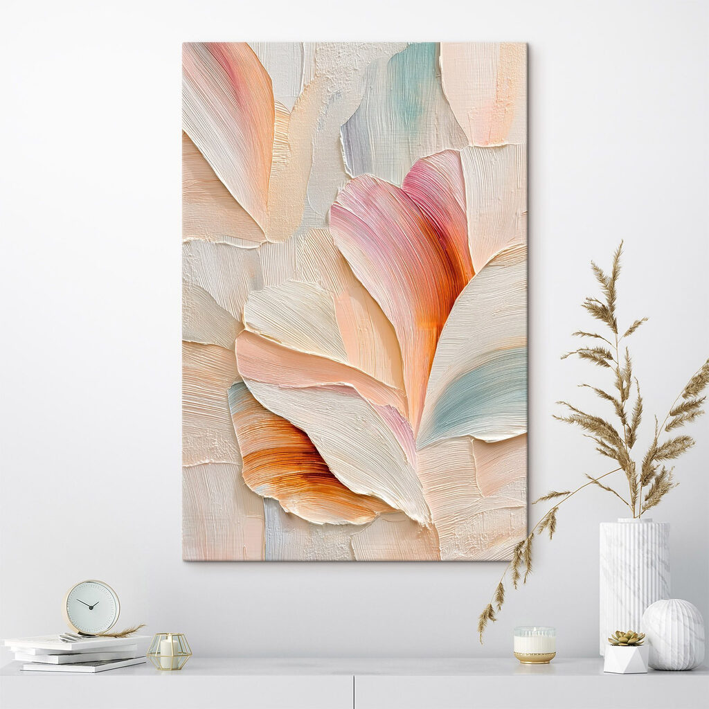 - Nuanțe delicate ale petalelor abstracte