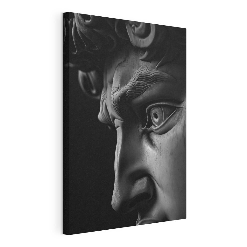 A statue of a man's face