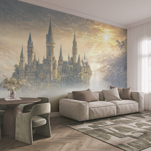 Castel pe un deal, cu nori Castel pe un deal, cu nori