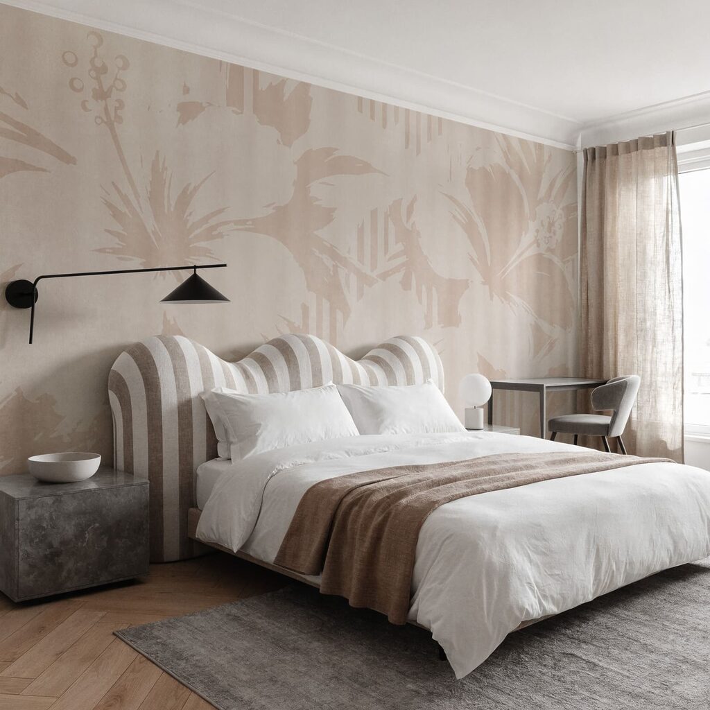 Motiv floral roz și alb